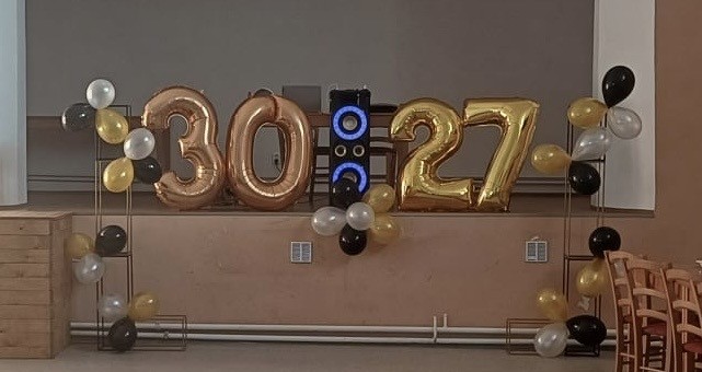 2db997fe-2503-4b24-b9eb-80000ed98349 DECORACE